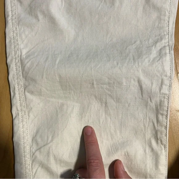 Vuori Ripstop Pant in Natural Medium Gorpcore Activewear Utility - Picture 15 of 16